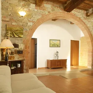 Podere Il Tigliolo Country house